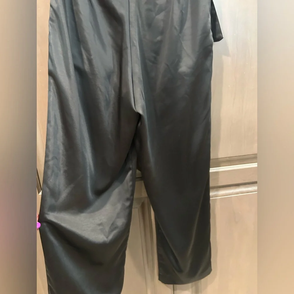 The Noli Shop Kora Double Belted Pants in Black, Size XS - Picture 8 of 10